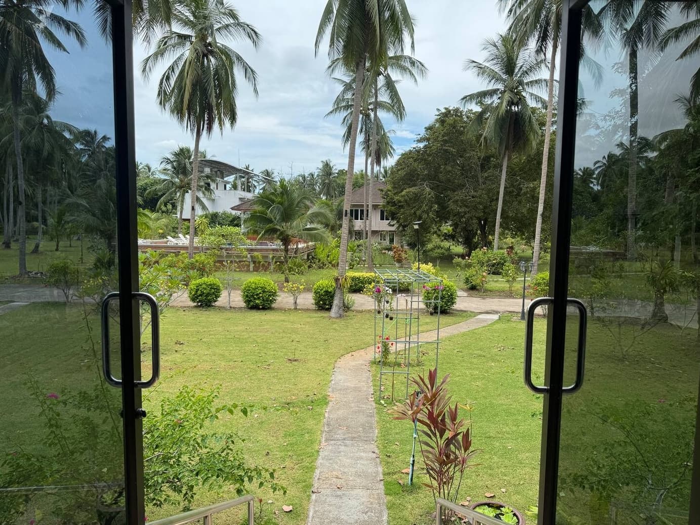 Narai Healing Sanctuary gallery 12